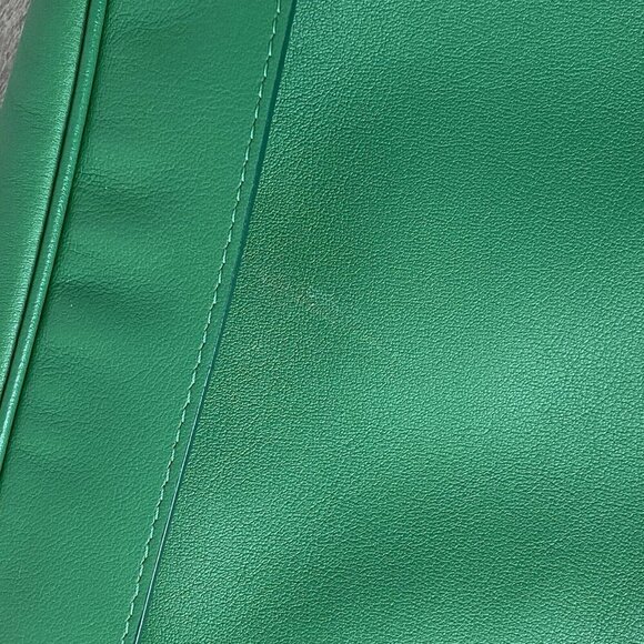 Jacquemus La Banane Meunier Bumbag Belt Bag Kelly Green Crossbody Silver Logo - Picture 15 of 15